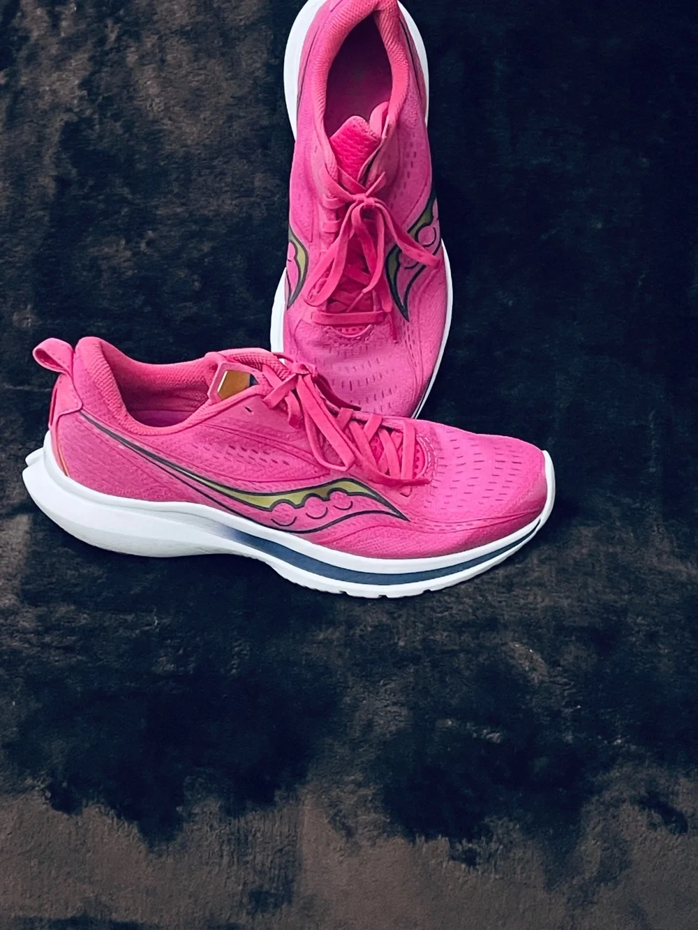 Saucony Kinvara 13 Women's Size 10.5 Lightweight Running Shoes Pink 184